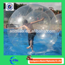 Фантастический гигантский мяч надувной воды, плавающей воды мяч полимерный мяч воды для продажи